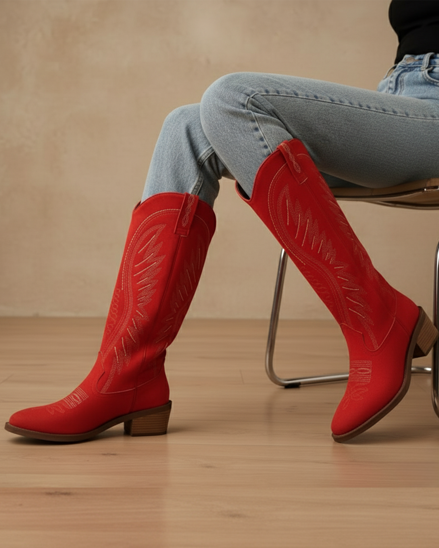 Old Aura | Women’s Western-Style Boots with Mid-Height Block Heel